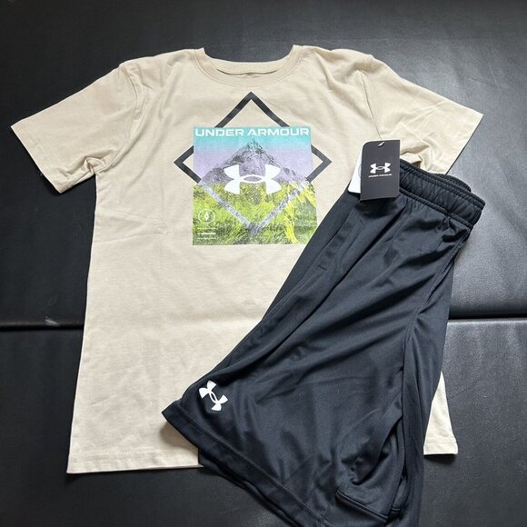 NWT Under Armour Athletic Set Boys Youth Size Medium - Picture 1 of 4